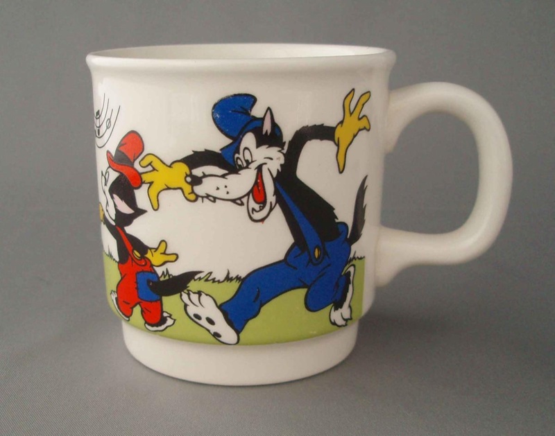 Child's mug - Disney; Crown Lynn Potteries Limited; 1981-1982; 2008.1.472 Child's mug - Disney; Crown Lynn Potteries Limited; 1981-1982; 2008.1.472