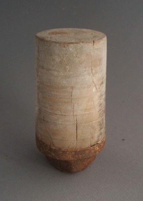 Chum; Crown Lynn Potteries Limited; 1940-1960; 2009.1.1866