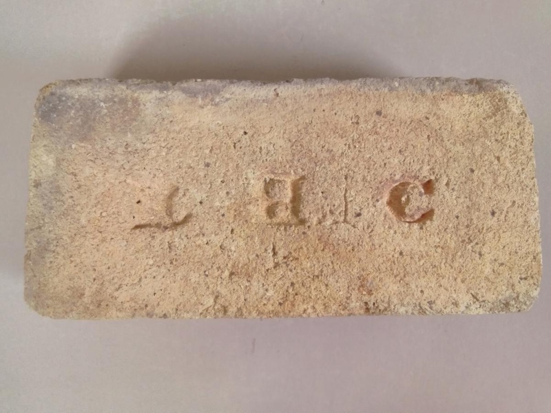 Firebrick; 2016.44.125