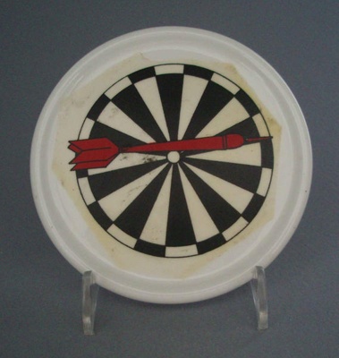Coaster - darts; Crown Lynn Potteries Limited; 1988-1989; 2008.1.2631
