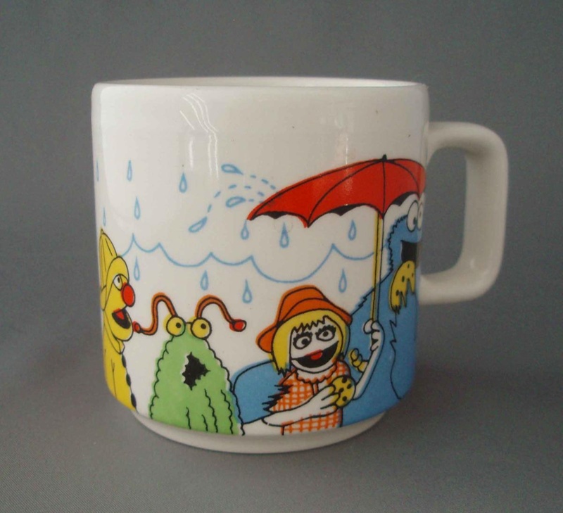 Child's mug - Sesame Street; Crown Lynn Potteries Limited; 1981-1982; 2008.1.463 Child's mug - Sesame Street; Crown Lynn Potteries Limited; 1981-1982; 2008.1.463