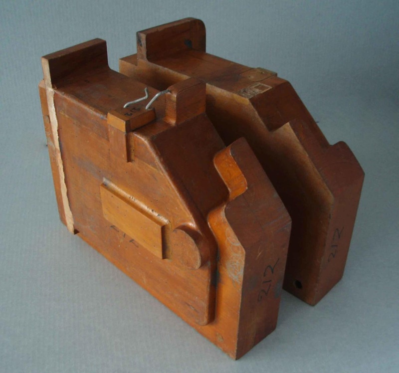 Wooden pattern; Unknown; 1940-1970; 2010.1.61.1-3
