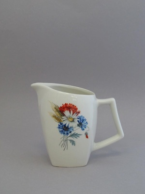 Jug - floral; Titian Potteries (1965) Limited; 1960-1968; 2015.24.62
