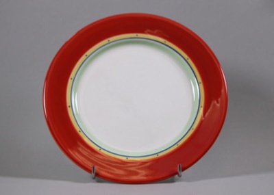 Dinner plate - Levene; Studio Ceramics NZ Ltd; 2017.1.233