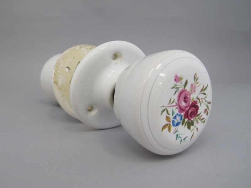 Door handle - Debonair pattern; Crown Lynn Technical Ceramics Limited; 1962-1975; 2016.6.16
