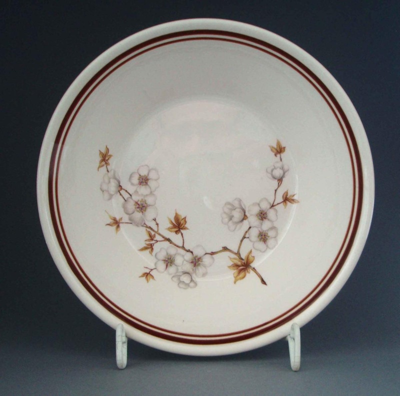 Bowl - Apple blossom pattern; Crown Lynn Potteries Limited; 1982-1985; 2009.1.749