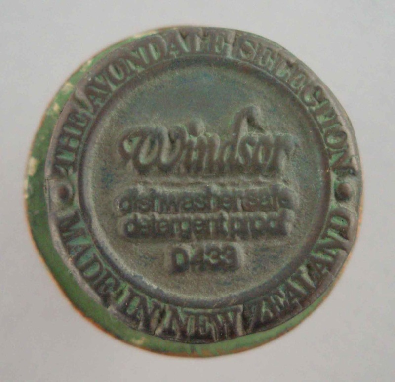 Backstamp - Windsor; Crown Lynn Potteries Limited; 1977-1985; 2008.1.1678