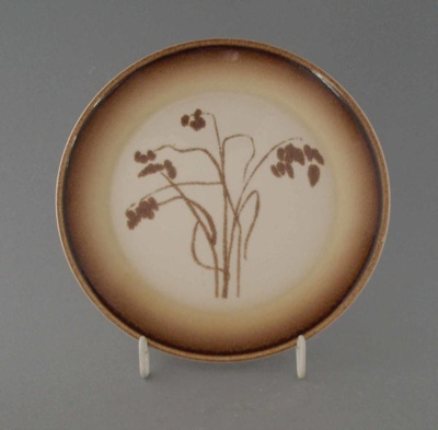 Bread and butter plate - Winter wheat pattern; Crown Lynn Potteries Limited; 1980-1983; 2009.1.1008