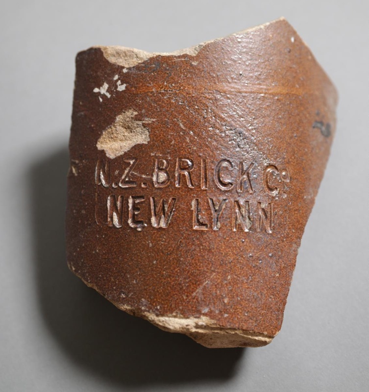 Shard - NZ Brick Co.; New Zealand Brick Tile & Pottery Company; 2015.1.177