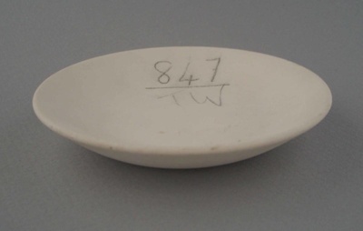 Butter pat - bisque; Crown Lynn Potteries Limited; 1960-1989; 2009.1.1125