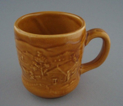 Mug - country scene; Titian Potteries (1965) Limited; 1976-1986; 2008.1.2271