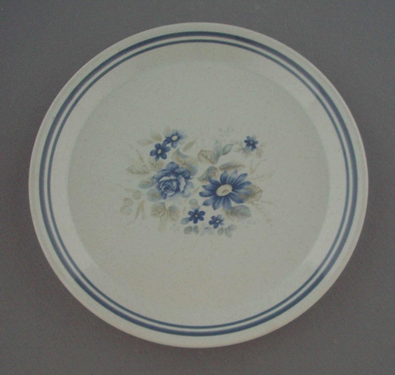 Bread and butter plate - Blue bouquet pattern; Crown Lynn Potteries Limited; 1980-1985; 2009.1.1030