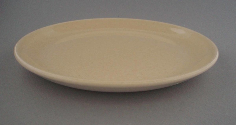 Bread and butter plate - Colour glaze; Crown Lynn Potteries Limited; 1982-1989; 2009.1.1024 Bread and butter plate - Colour glaze; Crown Lynn Potteries Limited; 1982-1989; 2009.1.1024