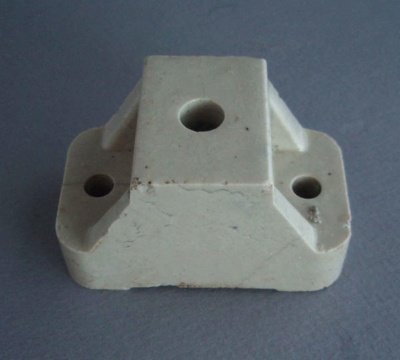 Electrical insulators; Crown Lynn Technical Ceramics Limited; 1940-1980; 2010.1.25