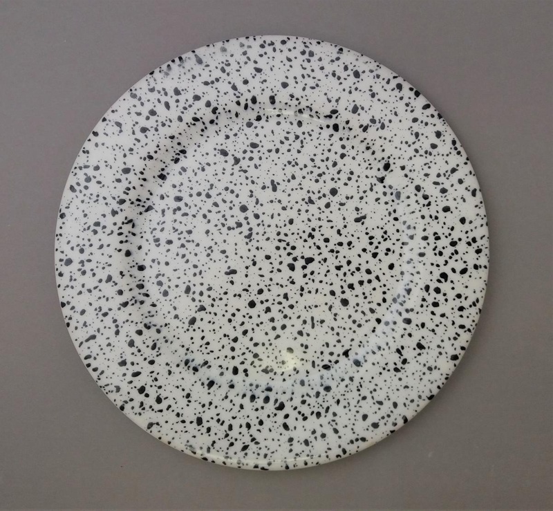 Bread and butter plate - Nouveau pattern; Crown Lynn Potteries Limited; 1988-1989; 2016.48.10