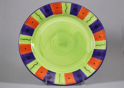 Dinner plate; Studio Ceramics NZ Ltd; 1991-2017; 2017.1.150