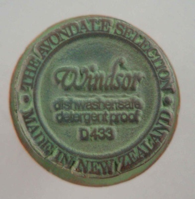 Backstamp - Windsor; Crown Lynn Potteries Limited; 1977-1985; 2008.1.1680