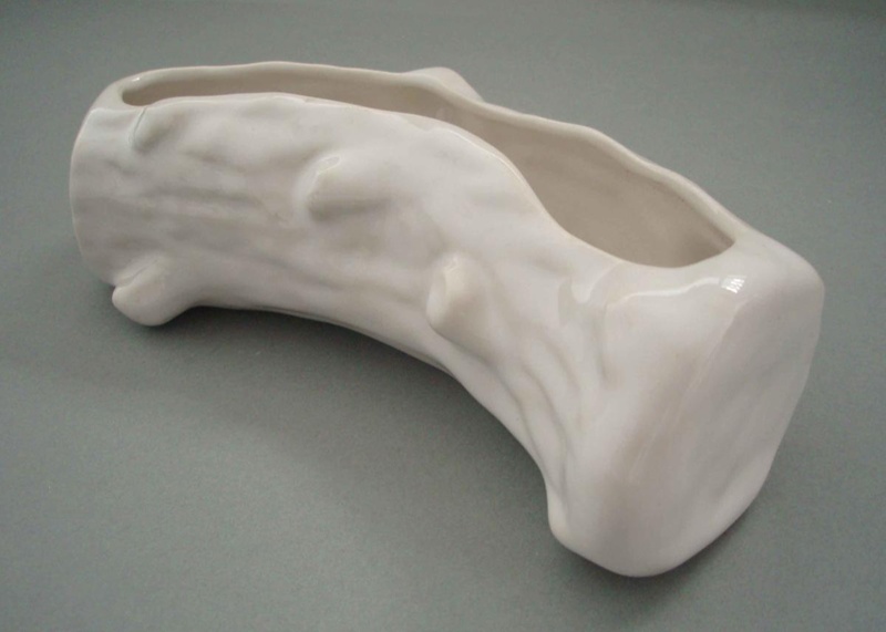 Trough - log shape; Temuka Potteries Limited; 1951-1954; 2008.1.232