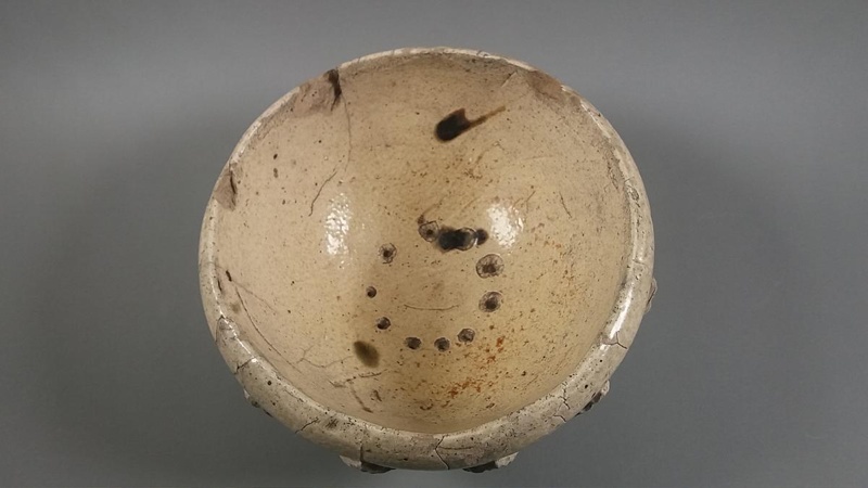 Ornamental Garden Vase; Amalgamated Brick and Pipe Company Limited; 1929-1950s; 2016.22.5.1-2