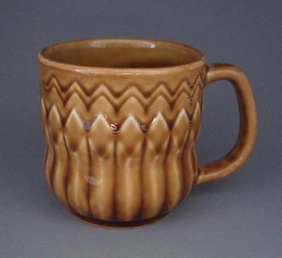 Mug - geometric; Titian Potteries (1965) Limited; 1975-1985; 2008.1.2253