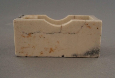 Fuse housing; Crown Lynn Technical Ceramics Limited; 1940-1970; 2009.1.1485