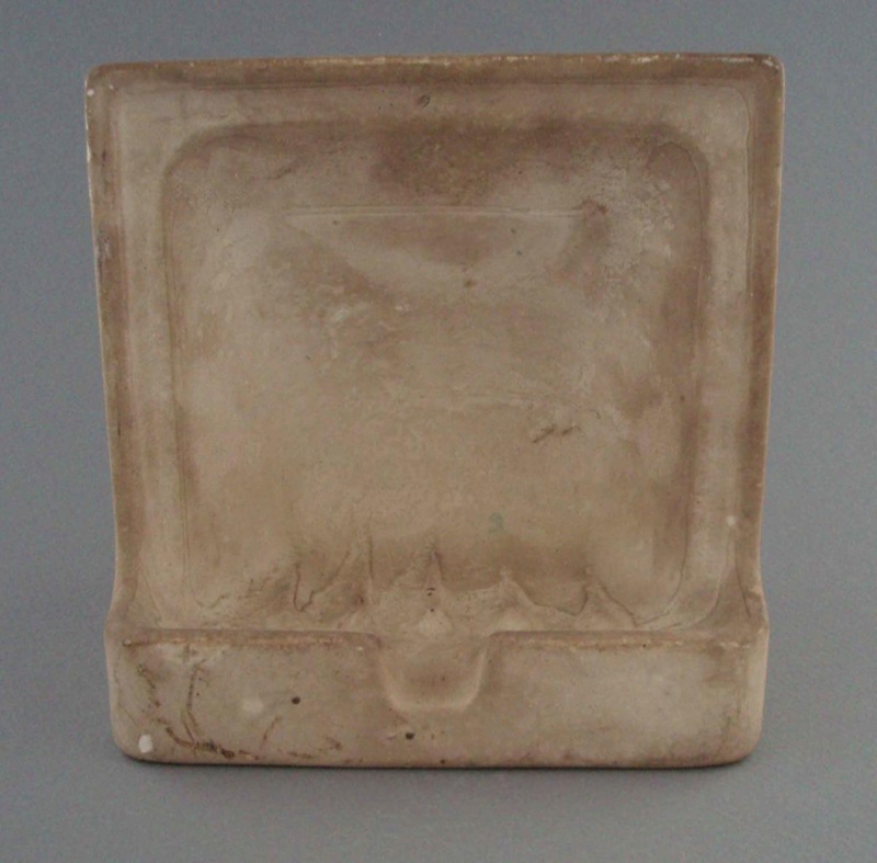 Recessed soap dish - bisque; Crown Lynn Technical Ceramics Limited; 1977-1989; 2008.1.1985