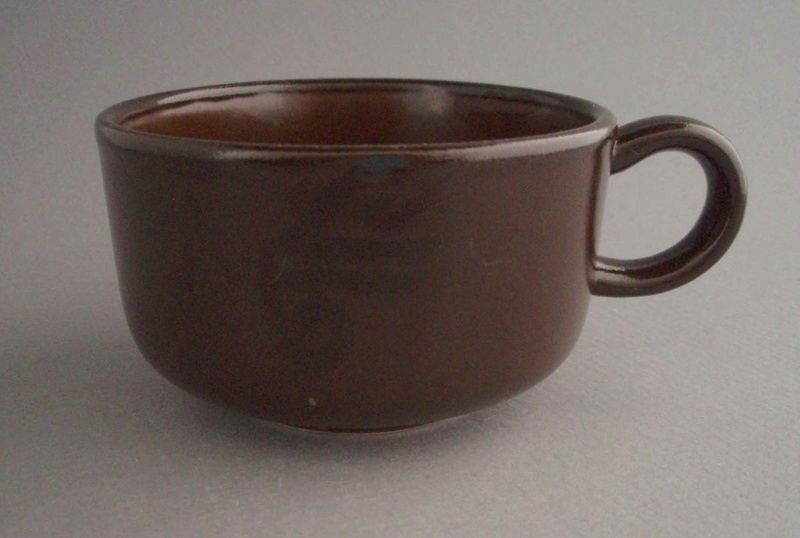 Cup - Air New Zealand; Crown Lynn Potteries Limited; 1972-1980; 2008.1.1600
