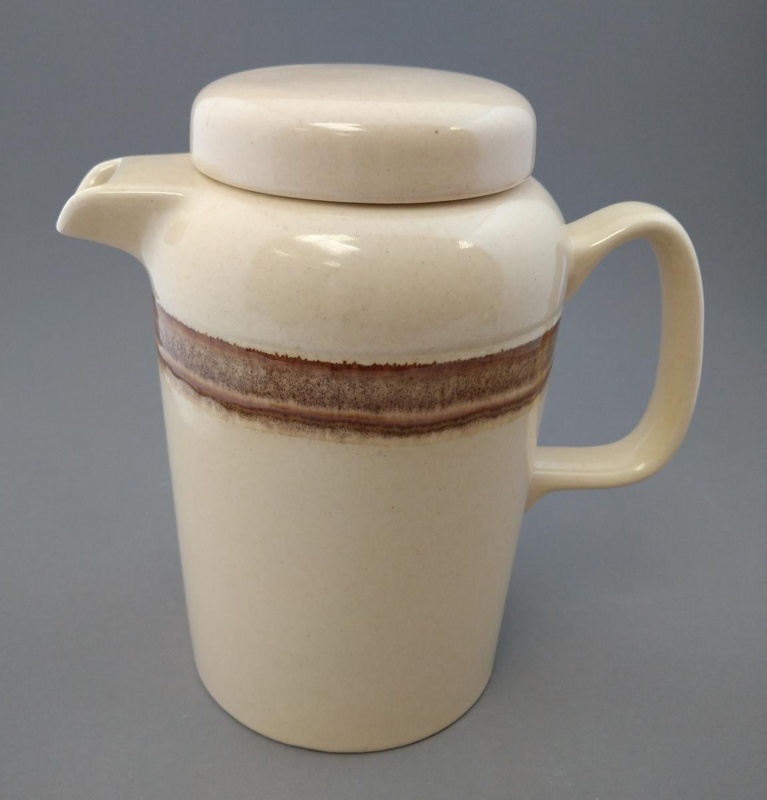 Coffee pot - Earthstone; Crown Lynn Potteries Limited; 1977-1985; 2016.48.116
