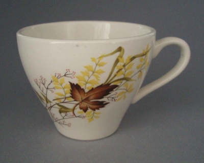 Cup - Autumn Splendour pattern; Crown Lynn Potteries Limited; 1959-1975; 2008.1.1092
