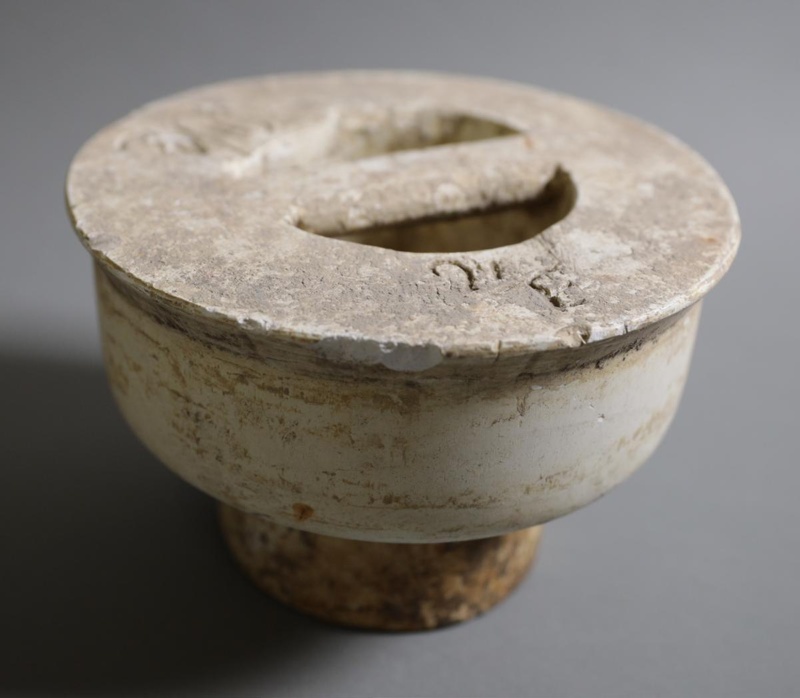 Mould - pipe end; 2015.1.73