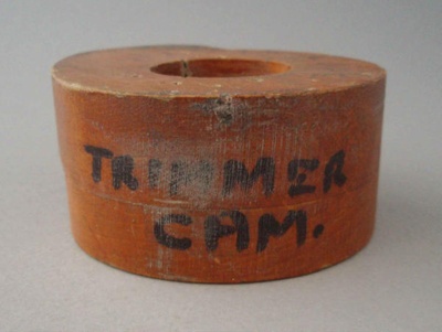 Wooden pattern - trimmer cam; Unknown; 1950-1985; 2008.1.2456