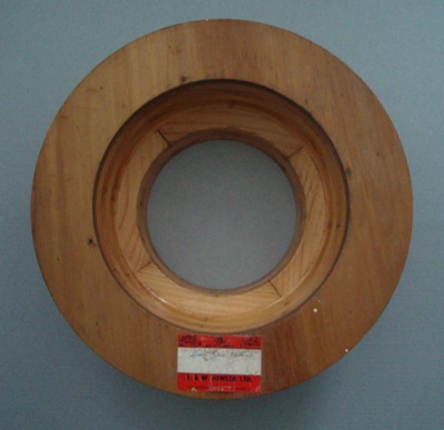 Wooden pattern; Unknown; 1950-1985; 2008.1.2472