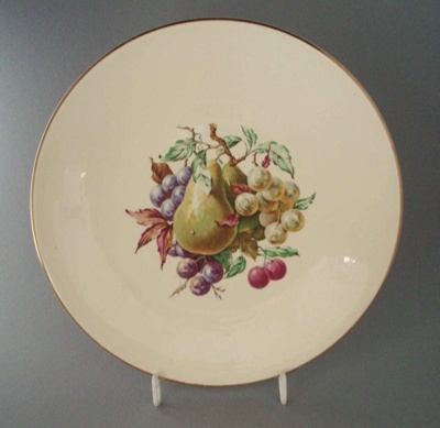 Cake plate - fruit; Crown Lynn Potteries Limited; 1955-1969; 2008.1.952