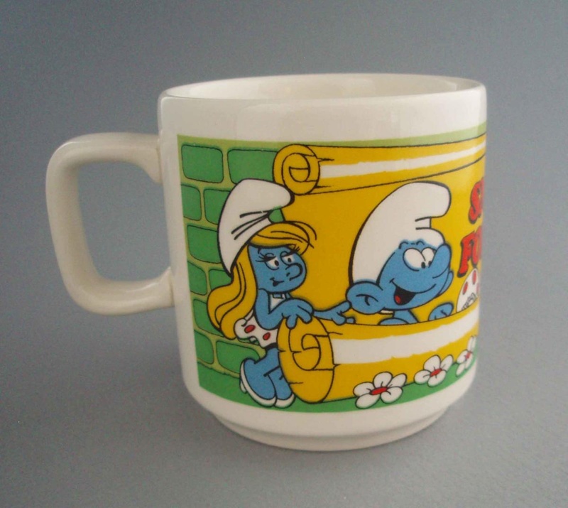 Child's mug - Smurfs; Crown Lynn Potteries Limited; 1981-1989; 2008.1.550 Child's mug - Smurfs; Crown Lynn Potteries Limited; 1981-1989; 2008.1.550