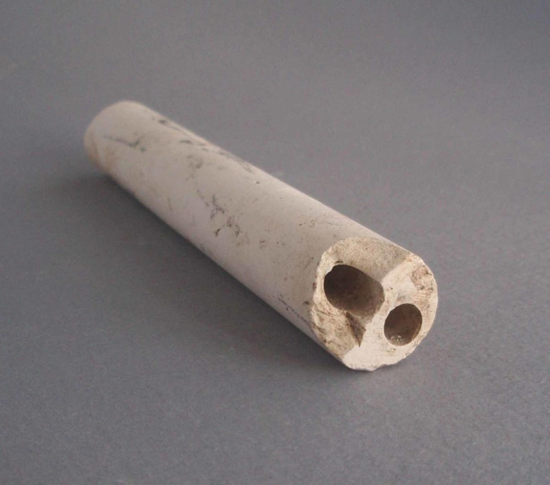Electrical insulator; Crown Lynn Technical Ceramics Limited; 1970-1989; 2009.1.1694