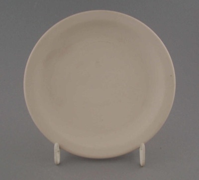 Bread and butter plate - bisque; Crown Lynn Potteries Limited; 1970-1989; 2009.1.269