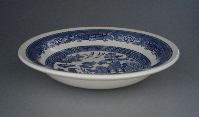 Bowl - Blue Willow pattern; Crown Lynn Potteries Limited; 1983-1989; 2008.1.2207