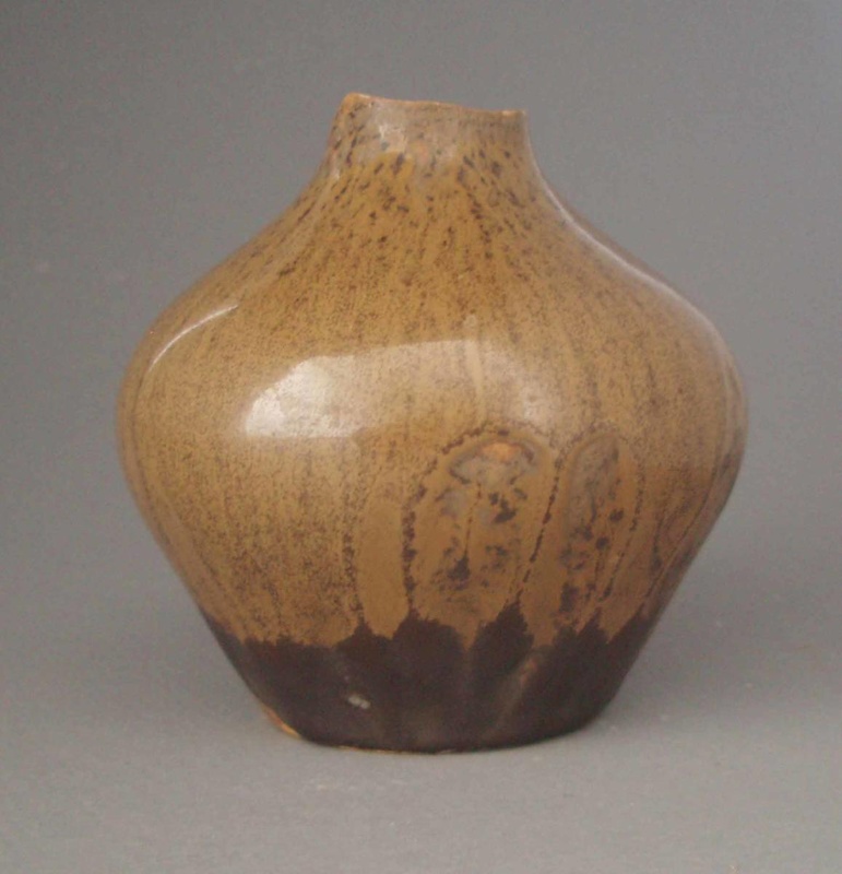 Vase - trial; Titian Potteries (1965) Limited; 1957-1989; 2009.1.877