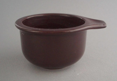 Butter dish - trial; Titian Potteries (1965) Limited; 1969-1979; 2009.1.875