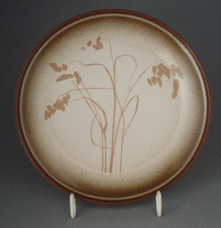 Bread and butter plate - Winter wheat pattern; Crown Lynn Potteries Limited; 1980-1983; 2008.1.782