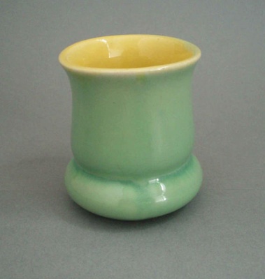 Vase; Amalgamated Brick and Pipe Company Limited; 1942-1960; 2008.1.177