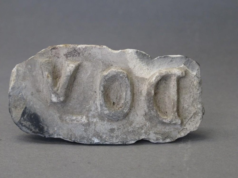 Stamp - DOV; 2015.1.133