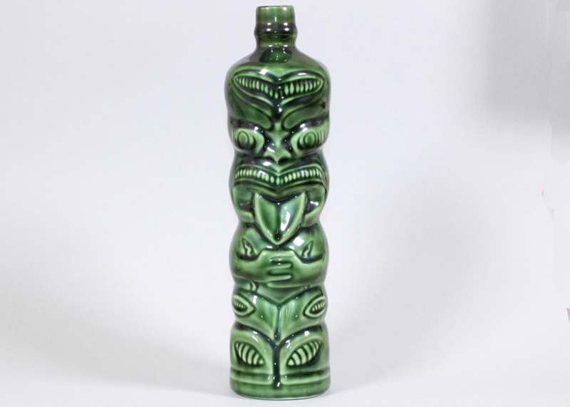 Bottle - Ti-toki; Studio Ceramics NZ Ltd; 2017.1.265