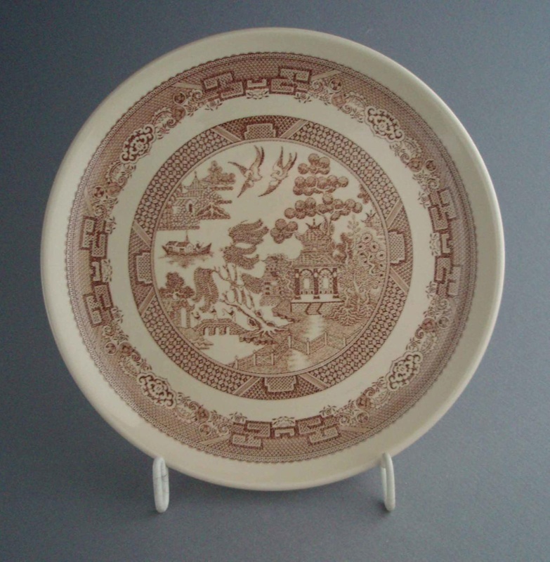 Bread and butter plate - Brown Willow pattern; Crown Lynn Potteries Limited; 1982-1989; 2008.1.1056