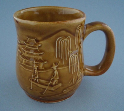 Mug - country scene; Titian Potteries (1965) Limited; 1976-1986; 2008.1.2277