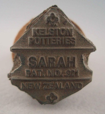 Backstamp - Sarah; Crown Lynn Potteries Limited; 1970-1975; 2008.1.2150