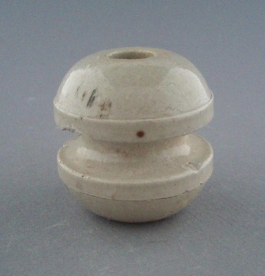 Bobbin insulator; Crown Lynn Technical Ceramics Limited; 1930-1965; 2009.1.1300