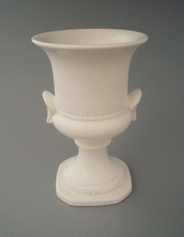 Urn; Titian Potteries (1965) Limited; 1965-1975; 2008.1.371