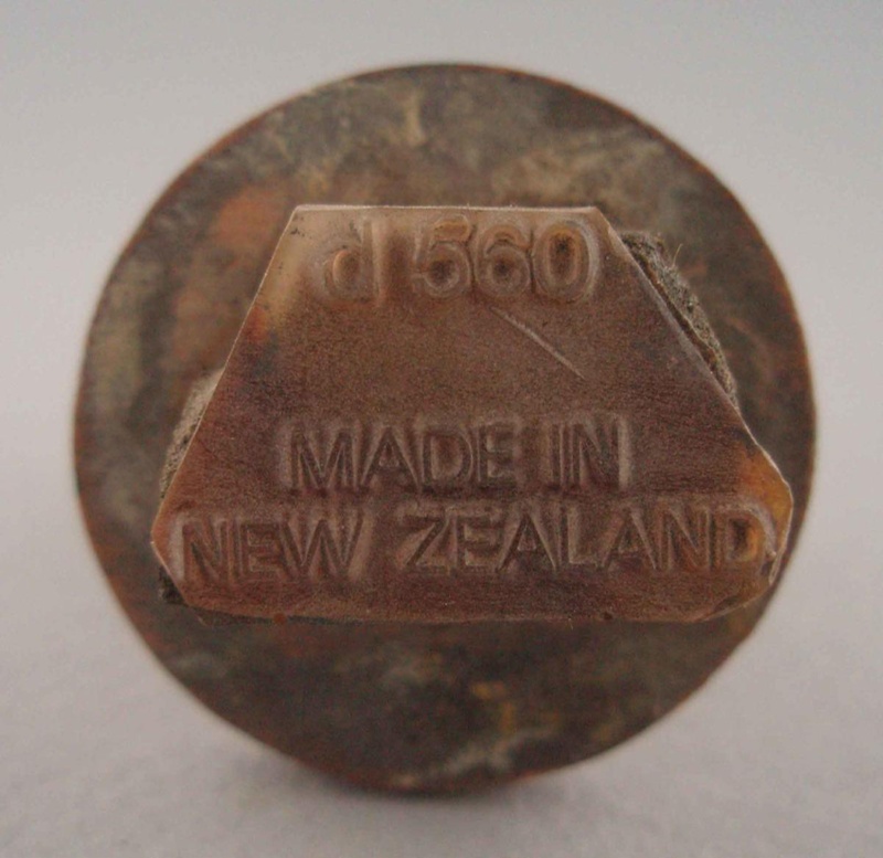 Backstamp - d.560; Crown Lynn Potteries Limited; 1982-1985; 2008.1.2098