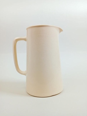 Jug - Tankard; Crown Lynn Potteries Limited; 1940s; 2016.48.18